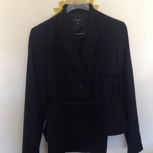 Nine West Suit Size 14