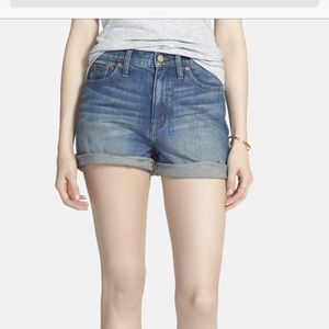 Made well distressed cut off