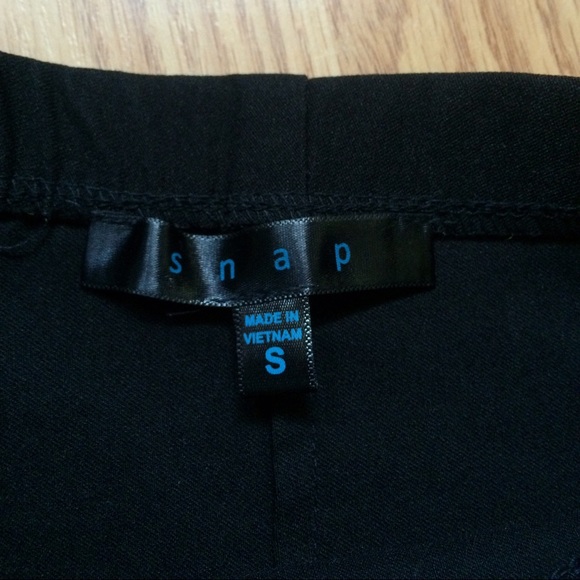 Snap Party Dress - Picture 3 of 4