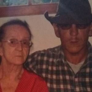 Meet your Posher, Edith