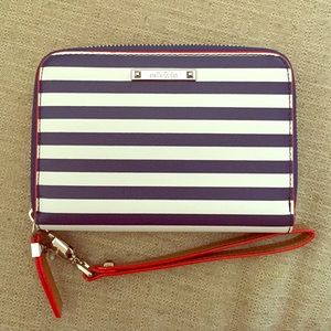 Brand new condition Stella & Dot wallet