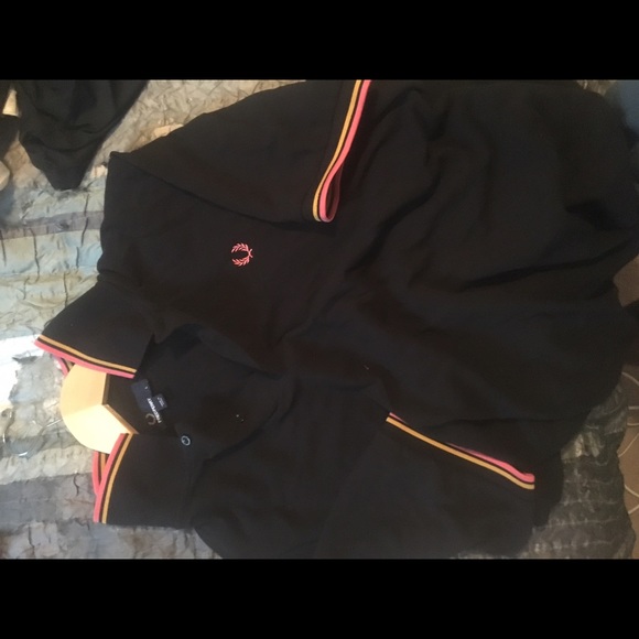 Fred Perry SOLD - Picture 2 of 3