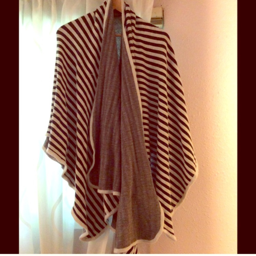 Francesca's striped wrap/shall