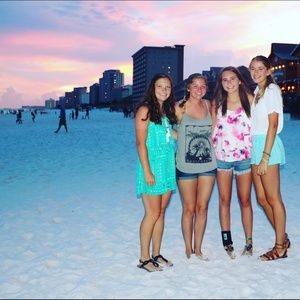 Meet your Posher, Kaleigh