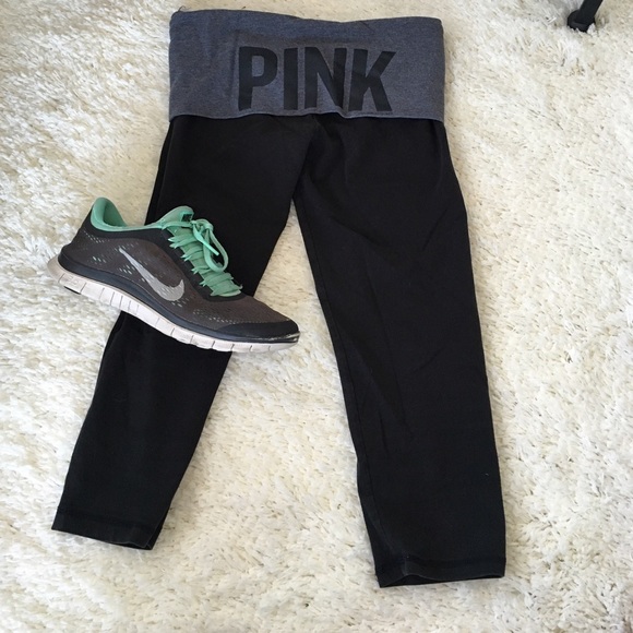 VS PINK cropped yoga leggings