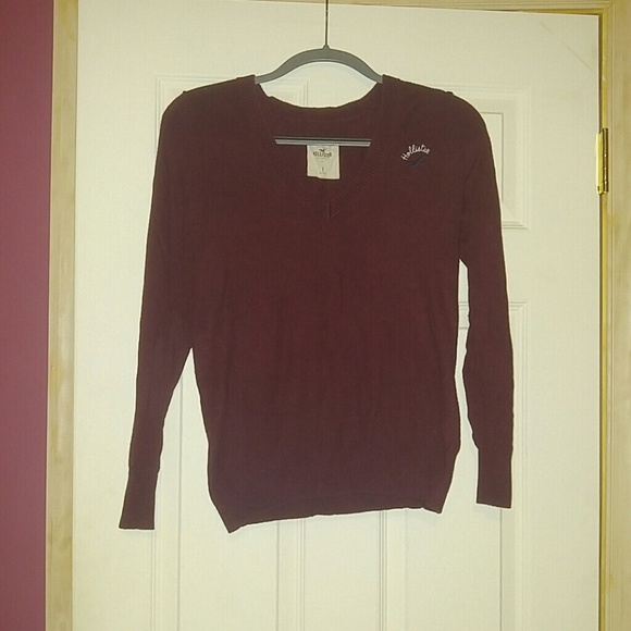 Burgundy Hollister Sweater