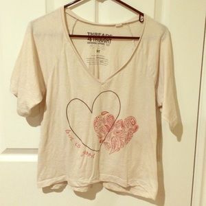 Short-sleeve t-shirt