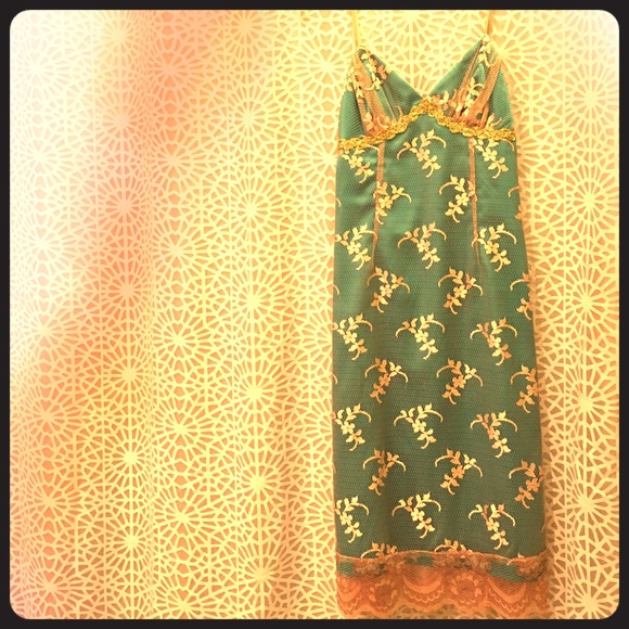 lace betsey johnson dress