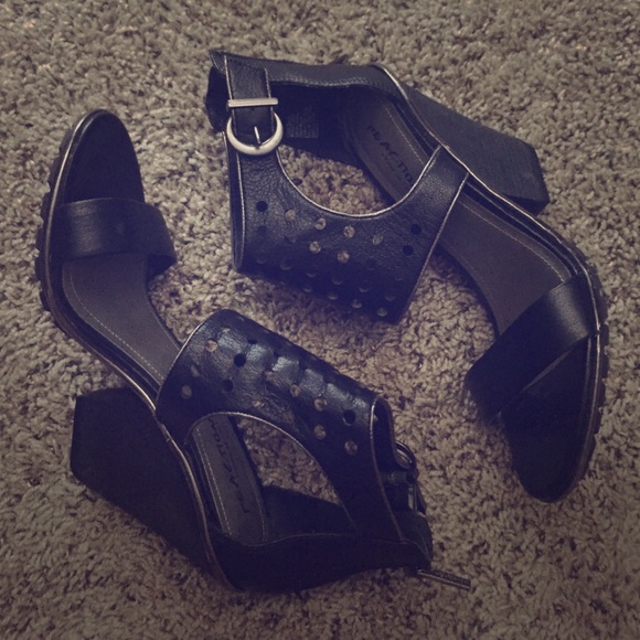 ✨3 for $30 ✨ Reaction by KC "Light Spark" - Picture 2 of 4