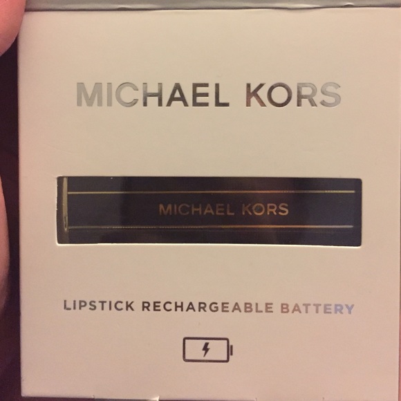 Michael kors phone battery