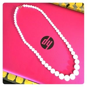 Vintage White Beaded Necklace