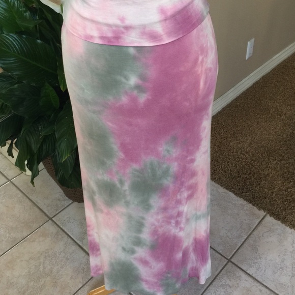 Skirts long - Picture 2 of 4