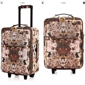 Henri Bendel W. 57th night floral wheelie suitcase
