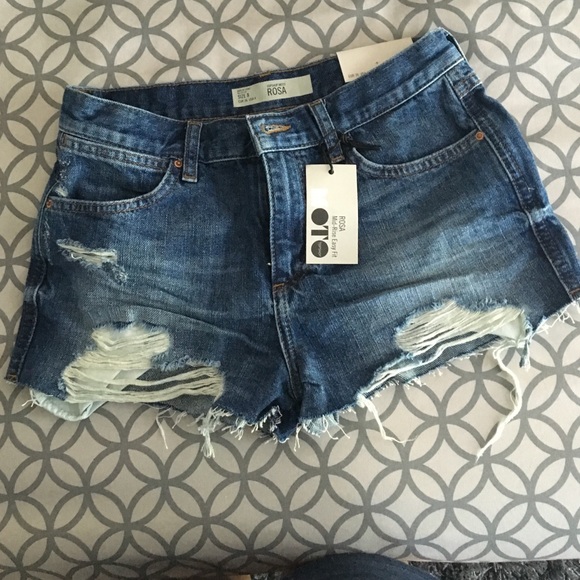 Topshop Pants - BRAND NEW TOPSHOP SHORTS