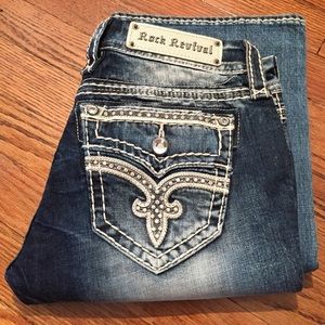 SOLD Rock Revival victoria boot 26x35L NWOT