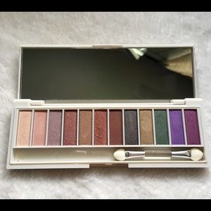 Enhancing Eyes Eyeshadow palette from bh cosmetics