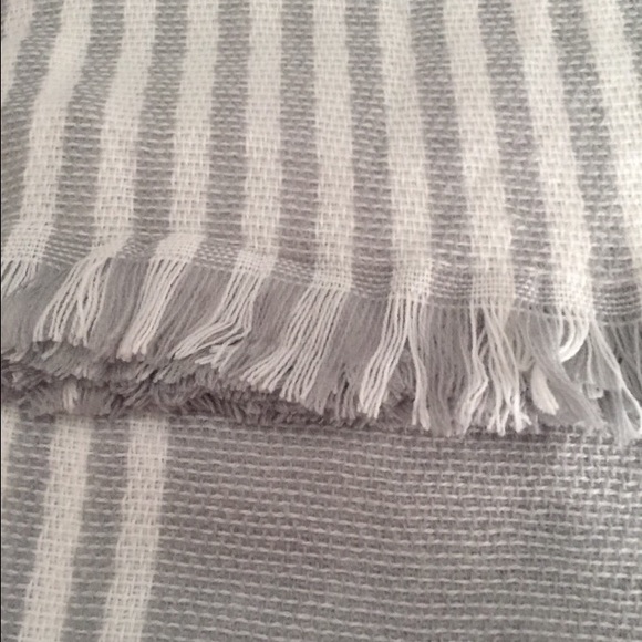 🏆HOST PICK🏆Blanket Scarf Gray & White Stripe - Picture 3 of 4