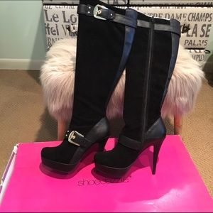 Shoe Dazzle Lourdes Knee High Boots