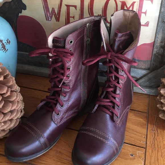 Steve Madden Shoes - 💥STEVE MADDEN Boots💥