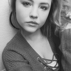 Meet your Posher, Jade