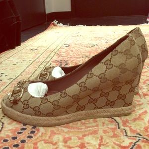 Gucci wedges