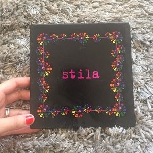 ‼️must bundle‼️ stila eyeshadow kit