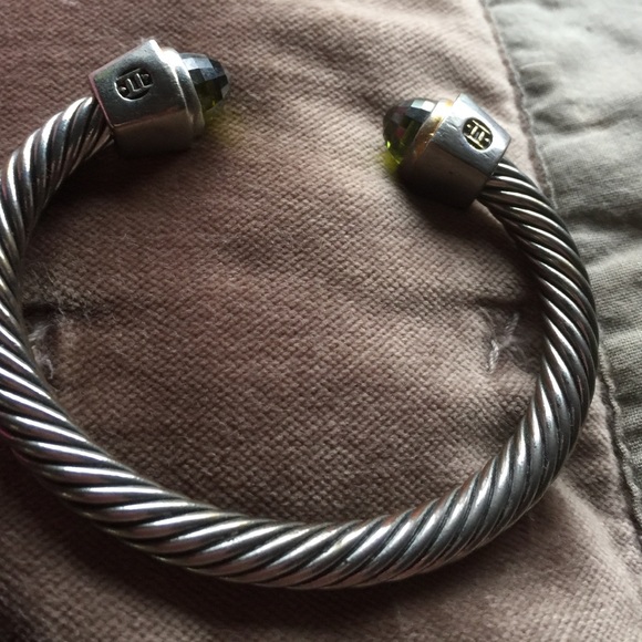 Silver bracelet with citrine and peridot stones