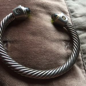 Silver bracelet with citrine and peridot stones