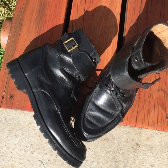Gently used Gucci boots - Picture 4 of 4