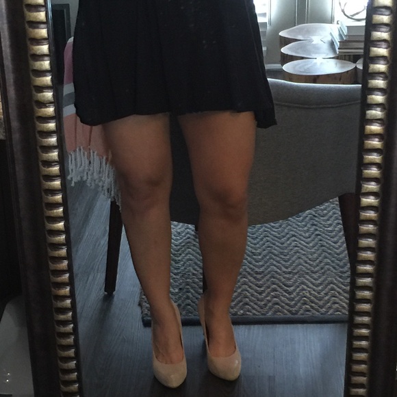 BCBGeneration beige snakeskin pumps - Picture 4 of 4