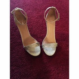 SOLD!!! Mix No 6. Silver heel scandals