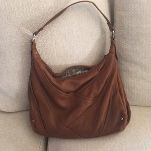 Soft brown leather Perlina purse