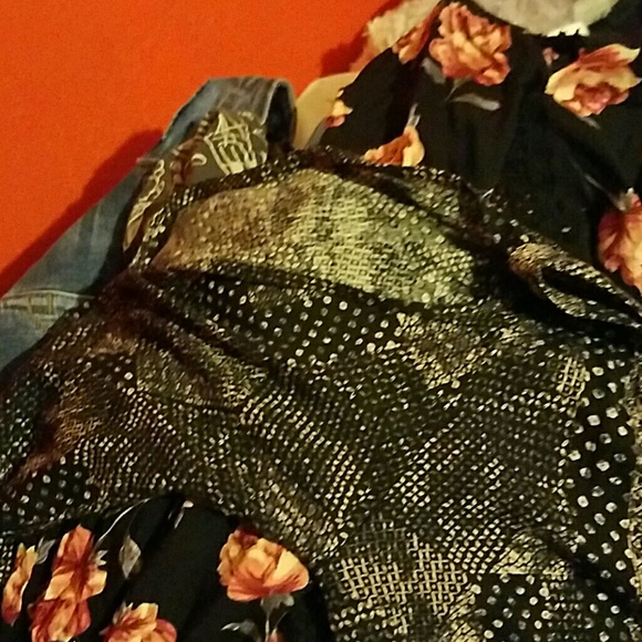 SOLD A dress from Tokyp Darling - Picture 3 of 4