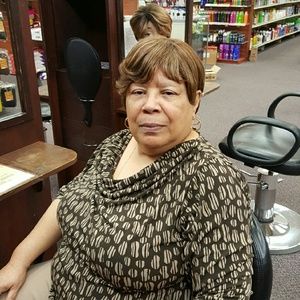 Meet your Posher, Marsha