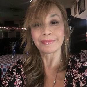 Meet your Posher, Debra