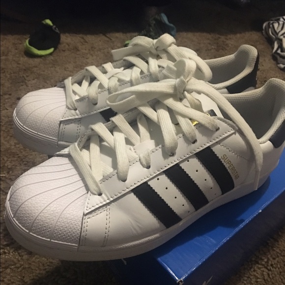 Adidas superstar