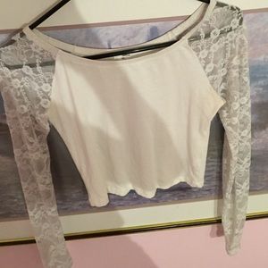 White garage crop top w/ lace sleeves