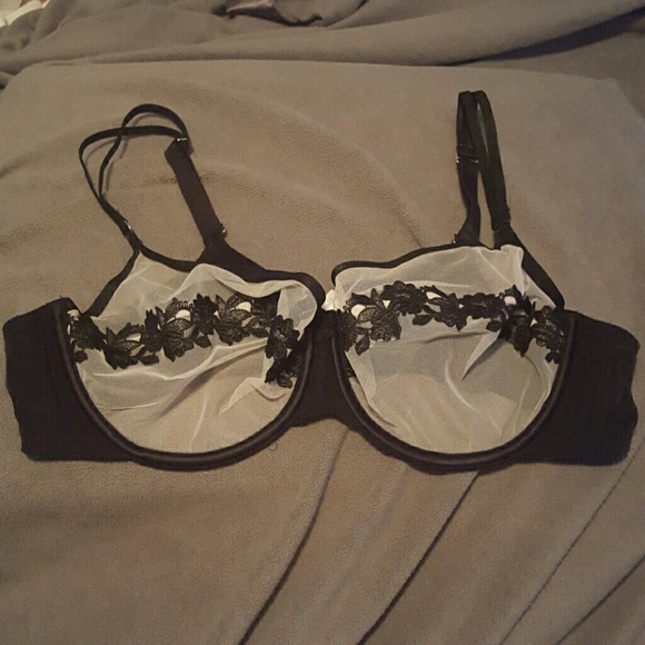 SEXY Cacique Sheer Bra size 44C