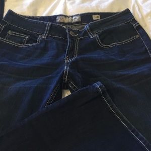 Buckle culture jeans