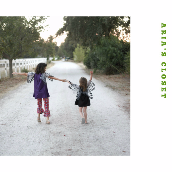 HOST PICK Butterfly Tunic in BLACK - Picture 2 of 6