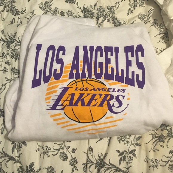 lakers sweatshirt forever 21
