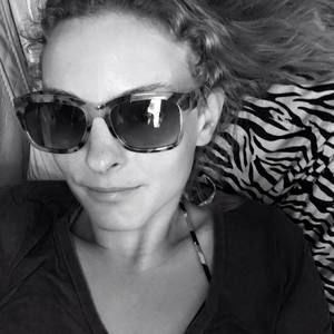 Meet your Posher, Holly