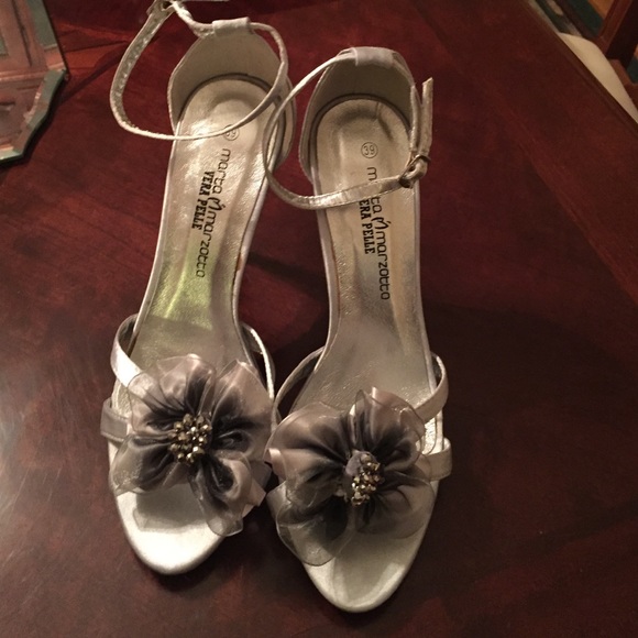 Italian dress shoes