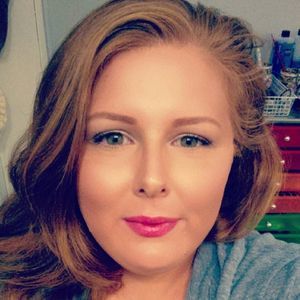 Meet your Posher, Amenda