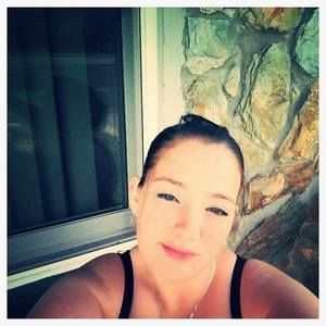 Meet your Posher, Cristal