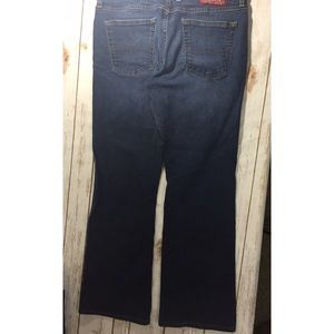 Lucky Brand Jeans - Lucky Brand mid rise flare size 32 inseam 29 Lucky Brand Jeans - Lucky Brand mid rise flare size 32 inseam 29