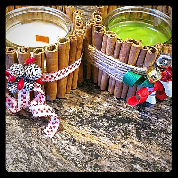 Woodwick Christmas Candles (Pair)