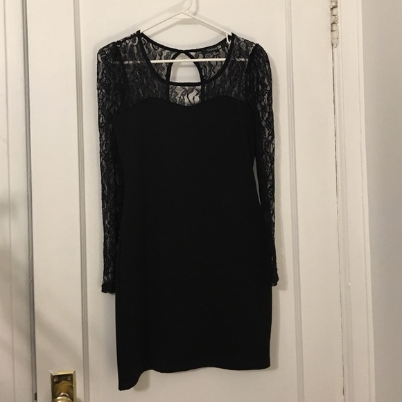 black lace sleeved dress