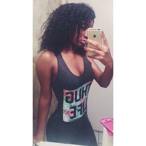 Meet your Posher, Nique