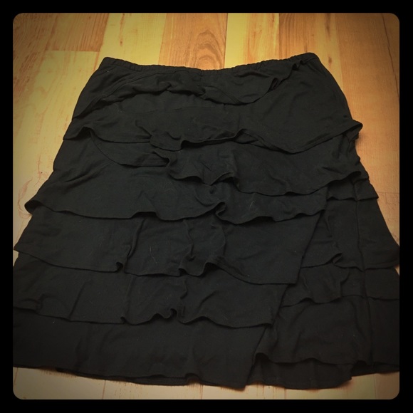 Layered black skirt